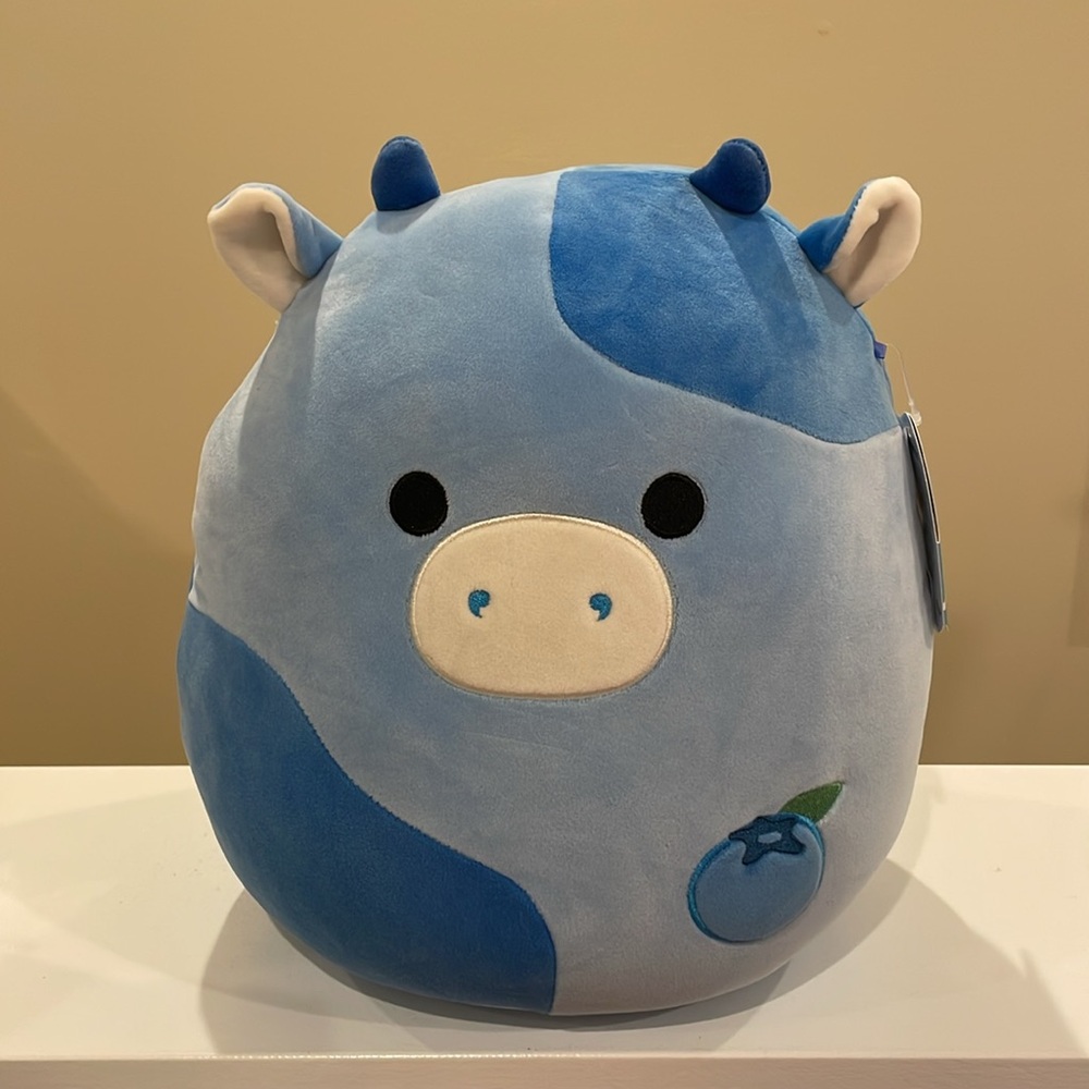 NWT 12” Rutanya the Blueberry 🫐 Cow Squishmallow